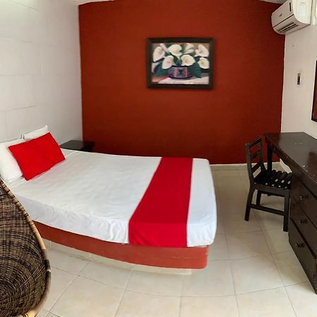 Hotel Aventura Mérida Buitenkant foto