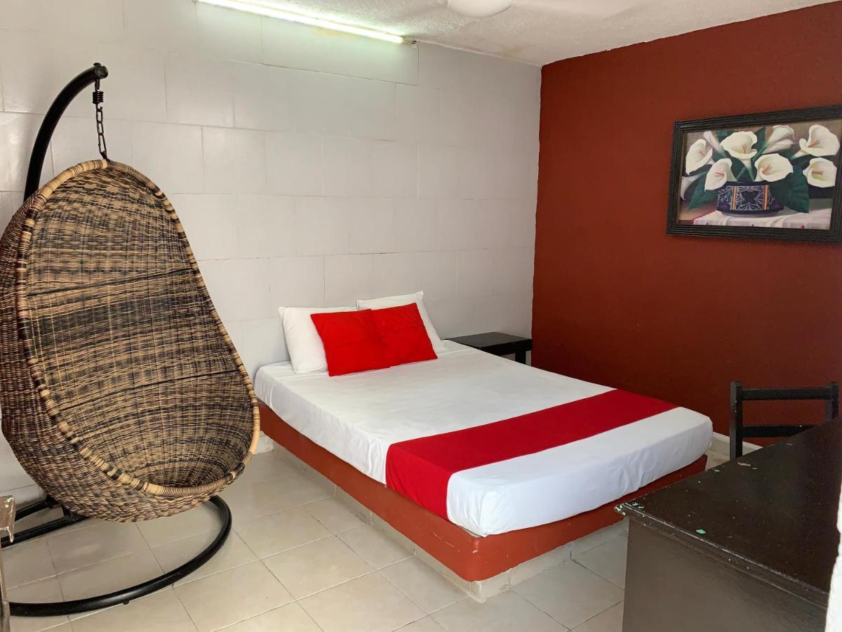 Hotel Aventura Mérida Buitenkant foto