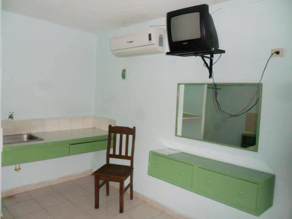 Hotel Aventura Mérida Buitenkant foto